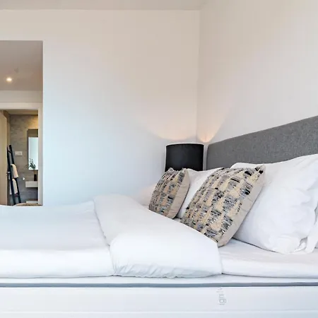 Apartman Lme10.3a - Bright Modern Flat With Amazing Terrace Estepona